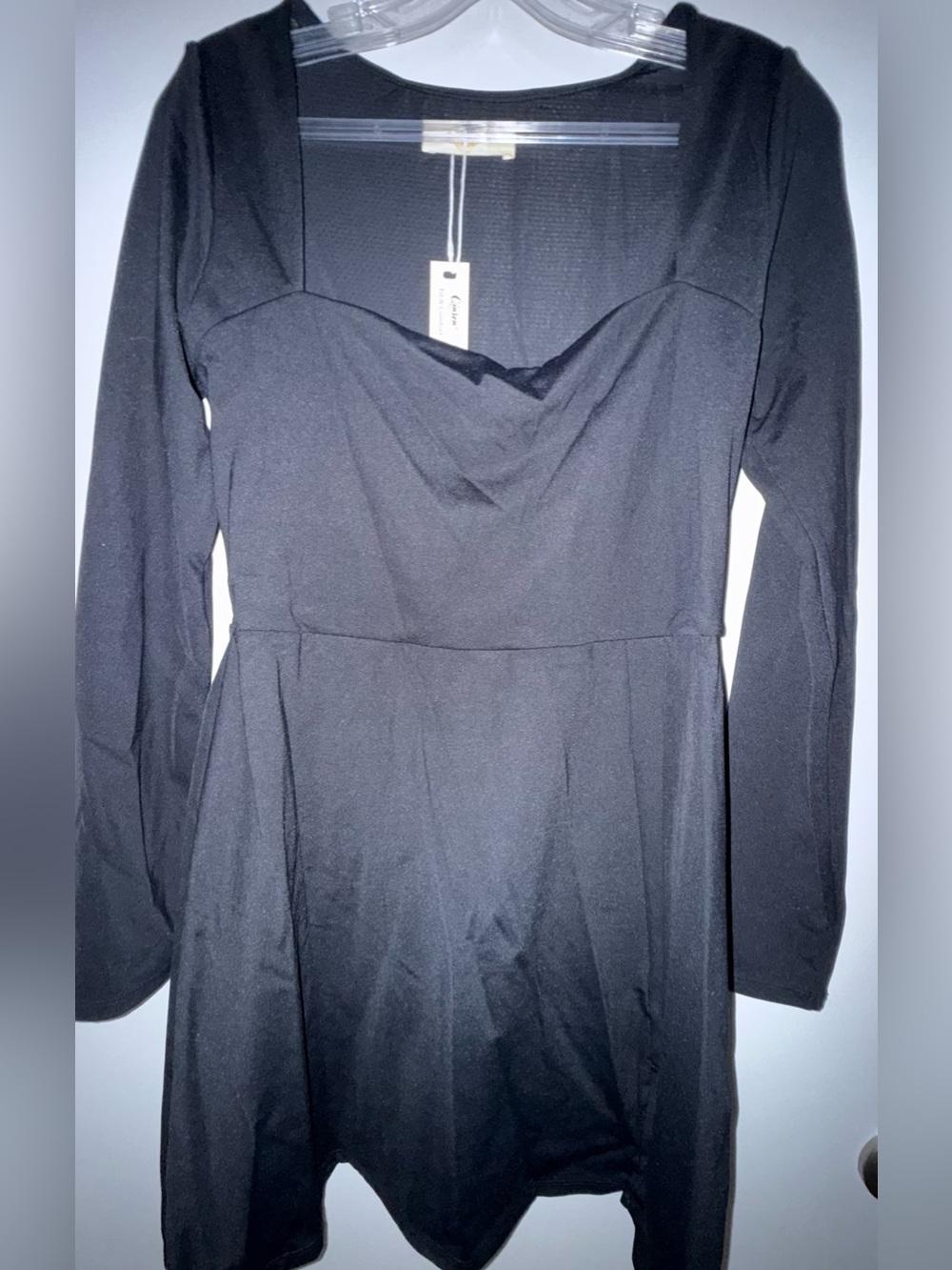 Black Long-Sleeve Sweetheart Neckline Mini Dress